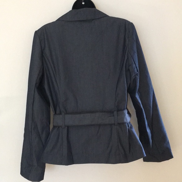 ROBERT LOUIS FITTED DENIM BLAZER. - Picture 3 of 7